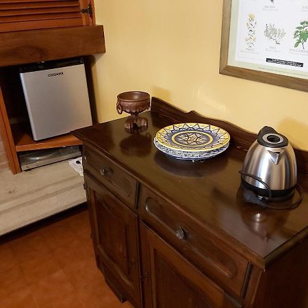 B&B Rustic Chic Casa Salva Молинелла Экстерьер фото