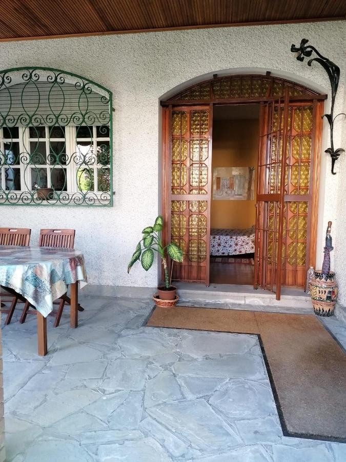 B&B Rustic Chic Casa Salva Молинелла Экстерьер фото